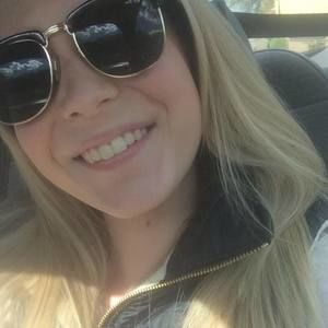 Meet your Posher, Caitlyn